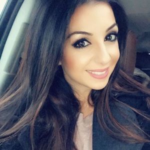 Meet your Posher, Anita